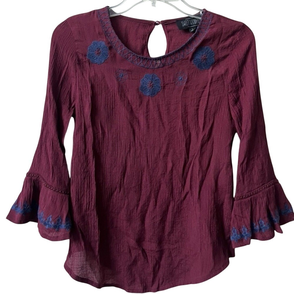 Sweet Wanderer Embroidered Bell Sleeve Blouse Womens Small Wine Red Blue Floral